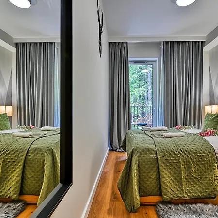 Ostoja Vip Ze Strefa Relaksu I Pokojem Zabaw By Royal Aparts Apartment *