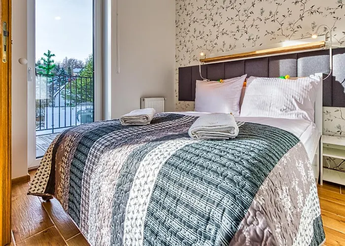 Ostoja Vip Z Sauna, Strefa Relaksu I Pokojem Zabaw By Royal Aparts Szklarska Poreba