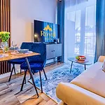 Ostoja Vip Z Sauna, Strefa Relaksu I Pokojem Zabaw By Royal Aparts Apartmán