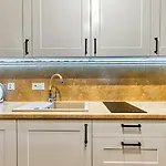 Apartmán Ostoja Vip Z Sauna, Strefa Relaksu I Pokojem Zabaw By Royal Aparts