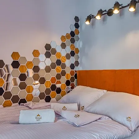 Ostoja Residence Vip Z Basenem, Sauna, Jacuzzi, Strefa Relaksu, Pokojem Zabaw I Wlasnym Parkiem By Royal Aparts