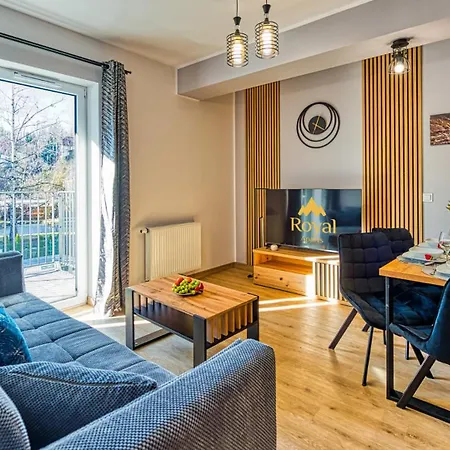 Ostoja Vip Ze Strefa Relaksu I Pokojem Zabaw By Royal Aparts Apartament *