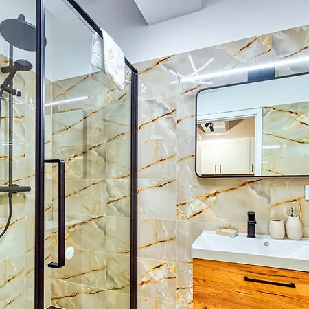 Apartmán Ostoja Vip Ze Strefa Relaksu I Pokojem Zabaw By Royal Aparts *