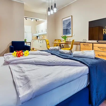 Ostoja Vip Ze Strefa Relaksu I Pokojem Zabaw By Royal Aparts Apartmán *