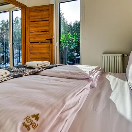 Ostoja Vip Z Basenem, Sauna, Strefa Relaksu, Pokojem Zabaw I Parkiem By Royal Aparts Апартаменти *