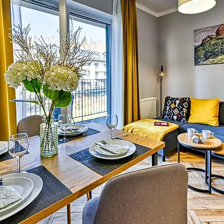 Ostoja Vip Ze Strefa Relaksu I Pokojem Zabaw By Royal Aparts Apartament *