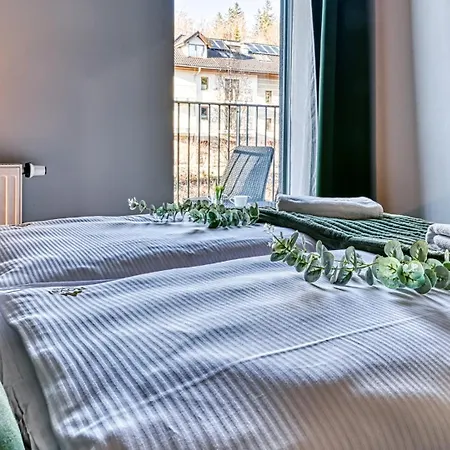 Ostoja Vip Ze Strefa Relaksu I Pokojem Zabaw By Royal Aparts *