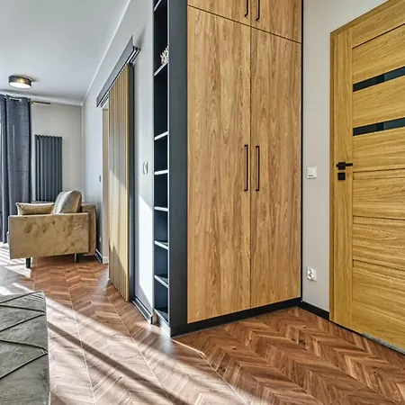 Ostoja Vip Ze Strefa Relaksu I Pokojem Zabaw By Royal Aparts Apartament
